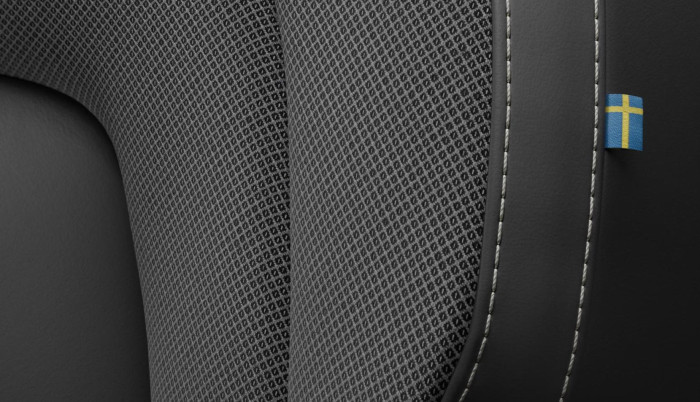 Volvo V60 B4 PLUS DARK AUT