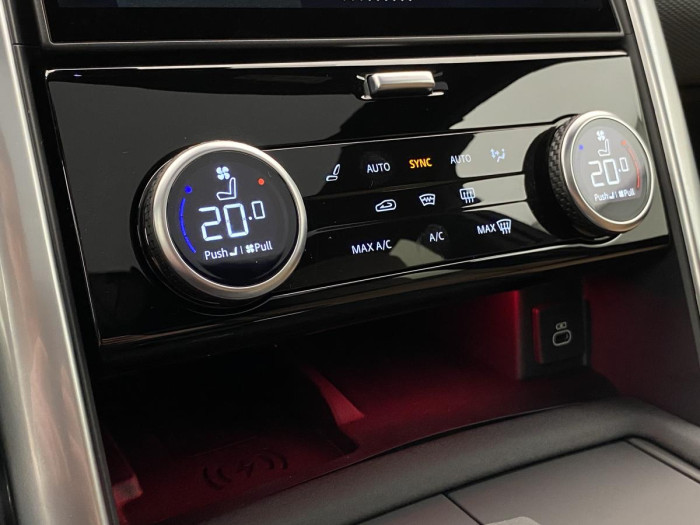 Land Rover Discovery D300 DYNAMIC HSE REZERVACE 3.0 d Dynamic