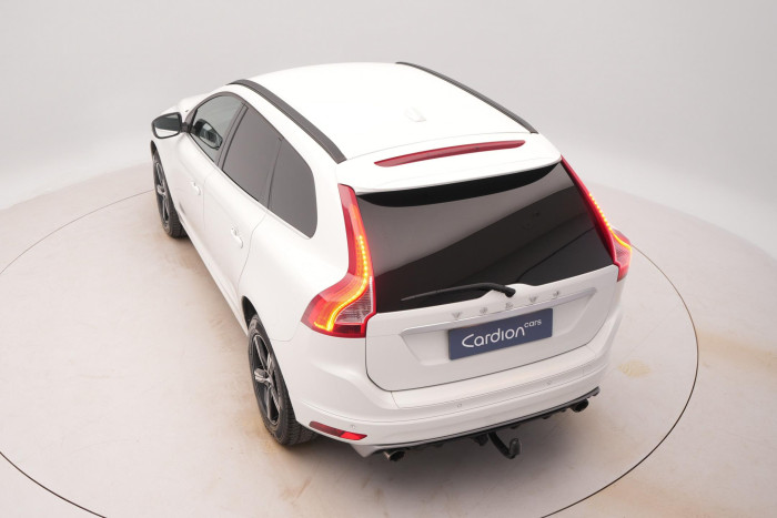 Volvo XC60 D3 R-DESIGN NEZ.TOPENÍ 2.0 d