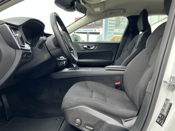 Volvo V60 D4 AWD MOMENTUM Aut 1.maj. 2.0 d Momentum