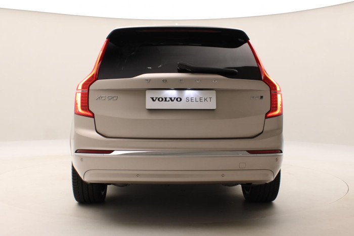 Volvo XC90 B5 AWD ULTIMATE CZ REZERVACE