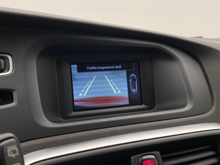 Volvo V40 D3 SUMMUM AUT 2.0 d Summum