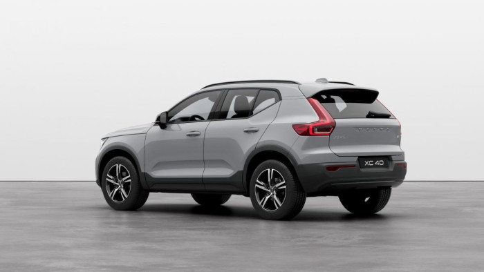 Volvo XC40 B3 AUT DARK PLUS 2.0 Plus