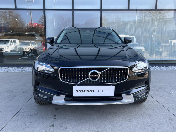 Volvo V90 CROSS COUNTRY D4 AWD Aut 1.maj 2.0 d