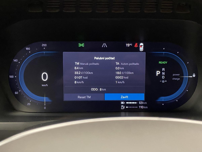 Volvo XC90 T8 AWD AT RECHARGE BRIGHT PLUS 2.0 AT Plus