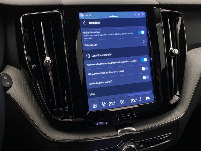 Volvo XC60 B5 AWD DARK PLUS AUT