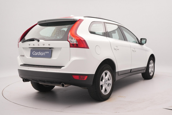 Volvo XC60 D5 AWD MOMENTUM 2.4 d Momentum