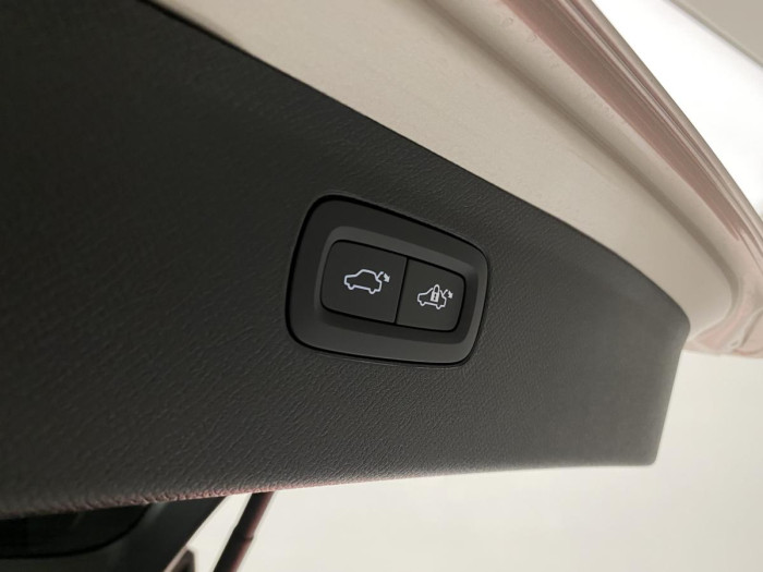 Volvo XC90 B5 AWD AUT CORE 7míst
