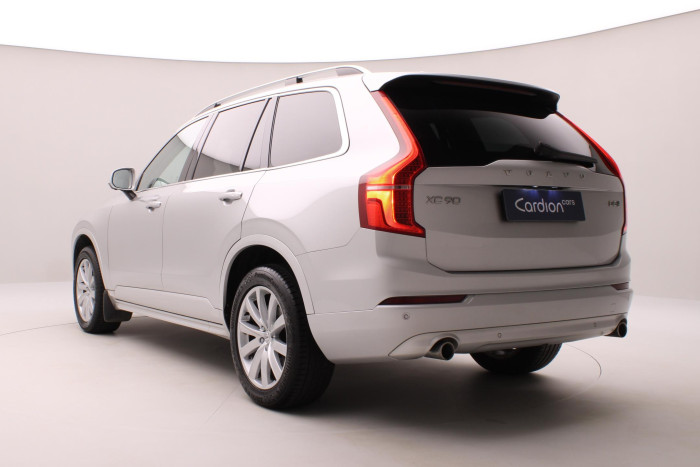 Volvo XC90 D5 AWD MOMENTUM AUT 7míst 2.0 d Momentum