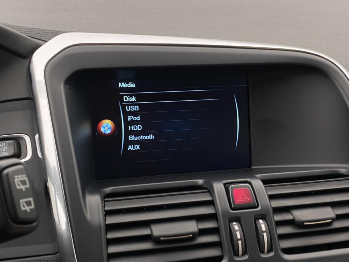 Volvo XC60 D5 AWD SUMMUM AUT CZ 2.4 d Summum