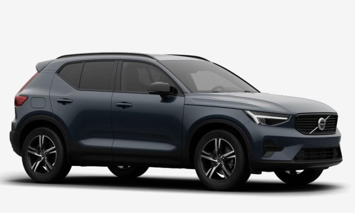 Volvo XC40 B3 AUT DARK PLUS