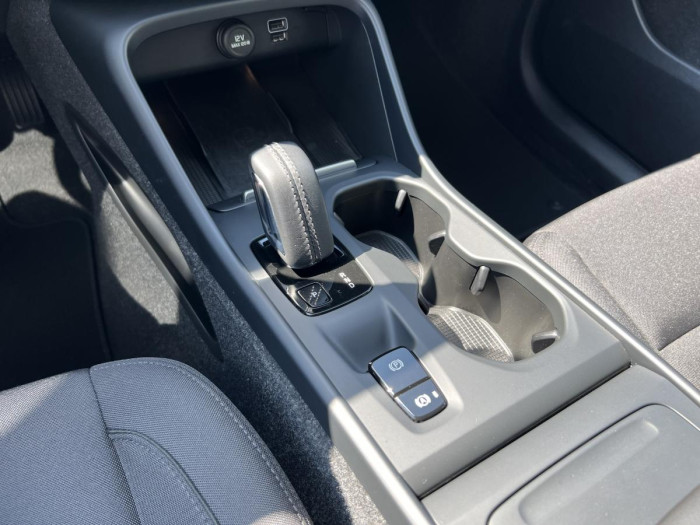 Volvo XC40 B4 AWD MOMENTUM Aut REZERVACE 2.0 Momentum