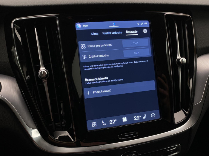 Volvo V60 T6 AWD RECHARGE CORE AUT CZ