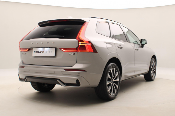 Volvo XC60 B4 AWD PLUS DARK AUT CZ 1.maj