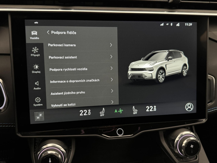 Lynk & Co 01 PHEV DCT AUT 1.maj