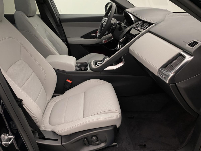 Jaguar E-Pace P250 R-DYNAMIC SE AWD AUT 2.0 Dynamic SE