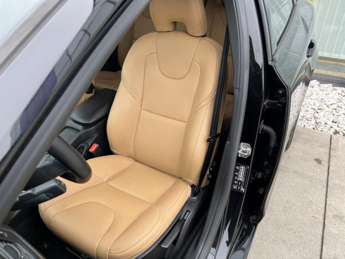 Volvo V40 D2 MOMENTUM 1.maj. 2.0 d Momentum