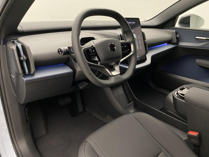 Volvo EX30 PURE ELECTRIC SINGLE PLUS