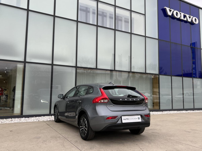 Volvo V40 D2 MOMENTUM 1.maj. 2.0 d Momentum