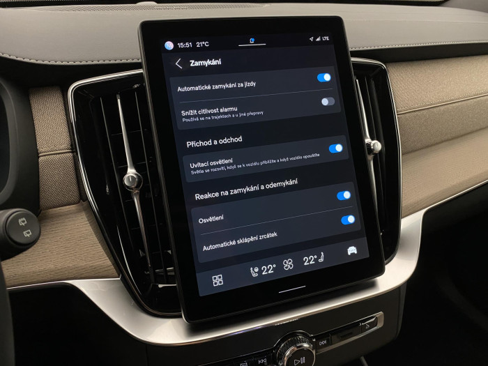 Volvo XC90 T8 AWD RECHARGE BRIGHT PLUS 7m