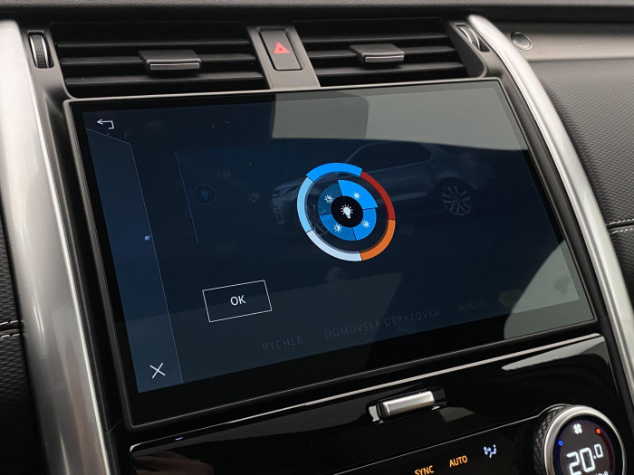 Land Rover Discovery D350 DYNAMIC HSE AWD REZERVACE 3.0 d Dynamic