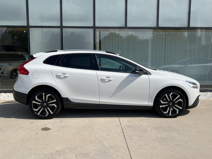 Volvo V40 CROSS COUNTRY D4 POLESTAR Aut 2.0 d