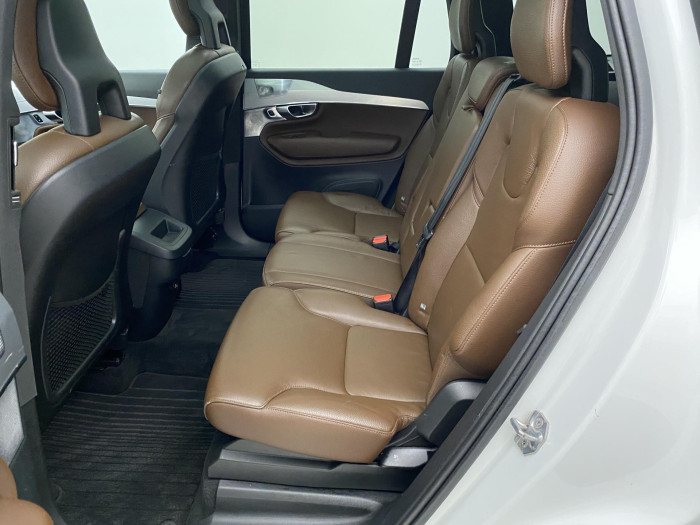 Volvo XC90 T6 AWD MOMENTUM AUT 2.0 Momentum