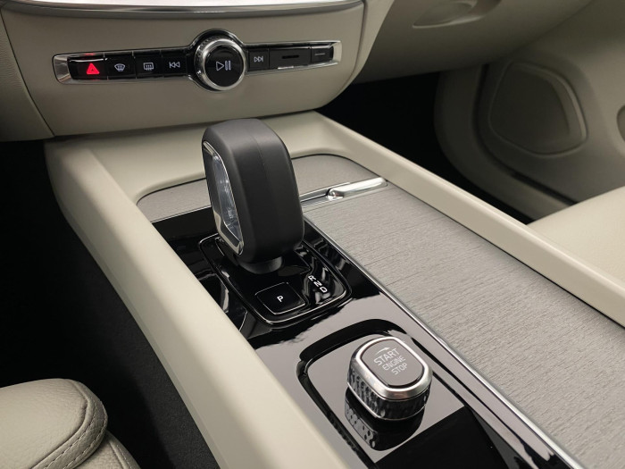 Volvo V60 B4 AUT BRIGHT PLUS