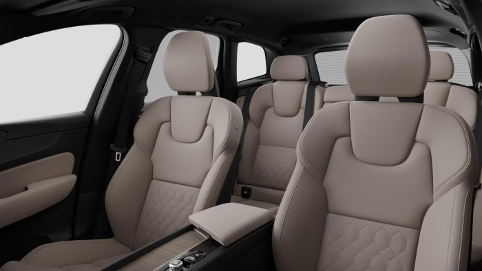 Volvo XC60 B5 AWD AUT DARK PLUS