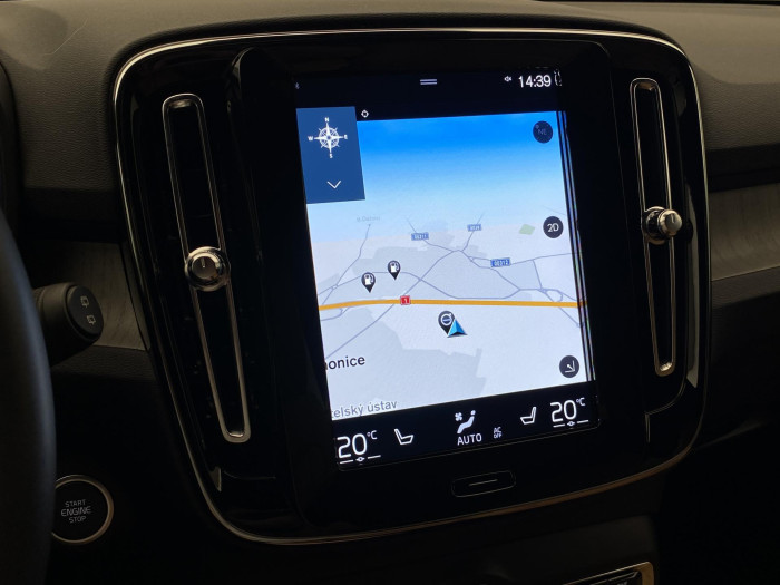 Volvo XC40 B4 AWD INSCRIPTION AUT CZ