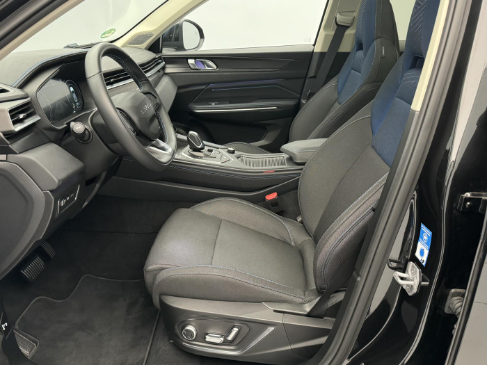 Lynk & Co 01 PHEV DCT AUT REZERVACE