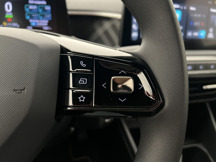 MG MG3 ESSENTIAL Hybrid+ AUT CZ 1.maj