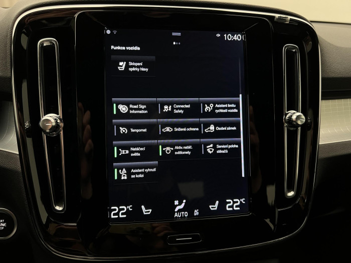 Volvo XC40 D4 AWD MOMENTUM AUT 2.0 d Momentum