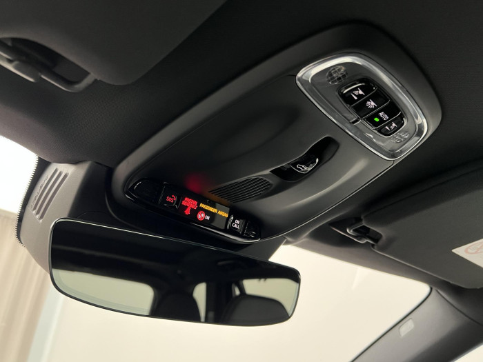 Volvo XC90 D5 AWD R-DESIGN POLESTAR 7MÍST 2.0 d