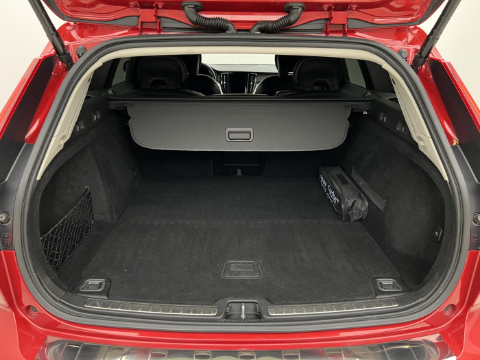 Volvo V60 CC D4 AWD POLESTAR AUT CZ 2.0 d CC CC