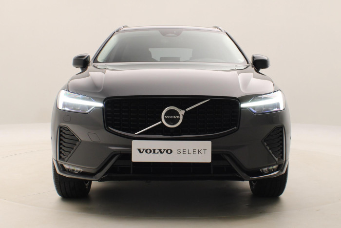 Volvo XC60 B4 AWD PLUS DARK AUT 1.maj