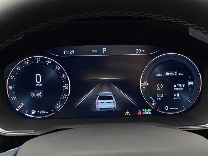 Lynk & Co 01 PHEV DCT REZERVACE