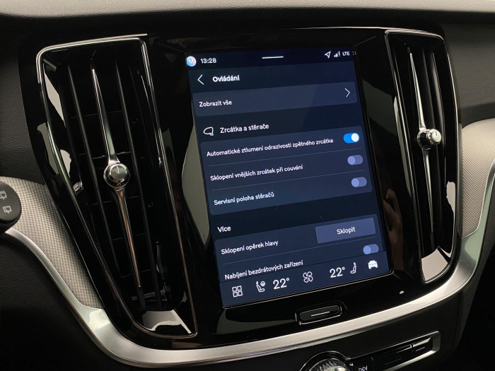 Volvo V60 B4 AUT DARK PLUS