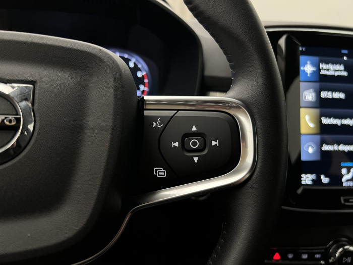 Volvo XC40 T3 MOMENTUM PRO AUT 1.maj. 1.5 Momentum