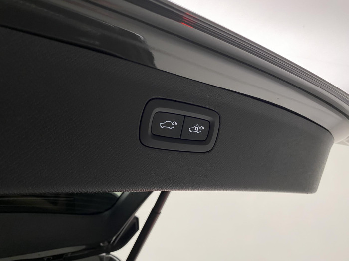 Volvo XC90 B5 AWD INSCRIPTION CZ 7míst