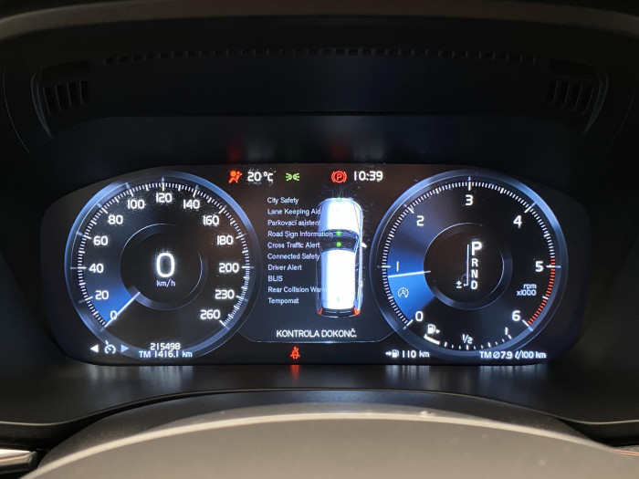 Volvo XC60 D4 AWD R-DESIGN AUT CZ 2.0 d