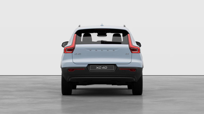 Volvo XC40 B3 AUT DARK PLUS