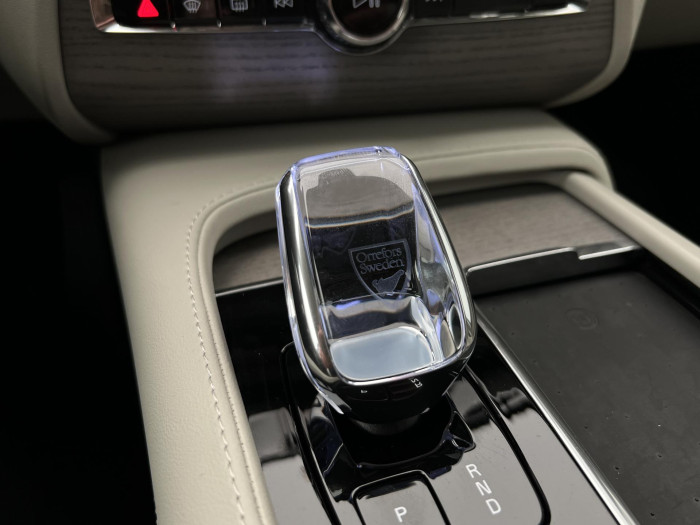 Volvo XC90 T8 AWD RECHARGE ULTRA BRIGHT