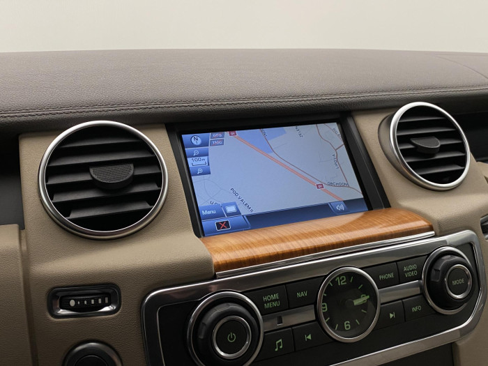 Land Rover Discovery SDV6 HSE AWD AUT CZ