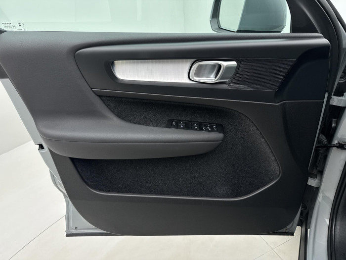 Volvo XC40 B3 CORE AUT CZ