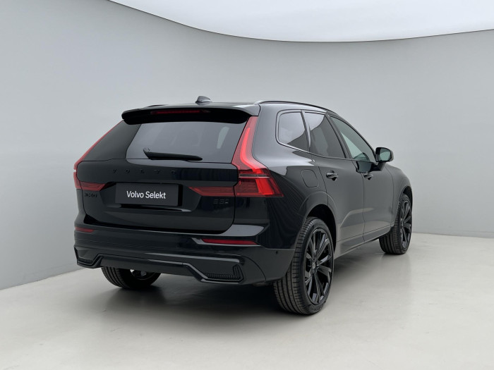 Volvo XC60 B5 AWD ULTRA BLACK EDITION AUT 2.0 Edition
