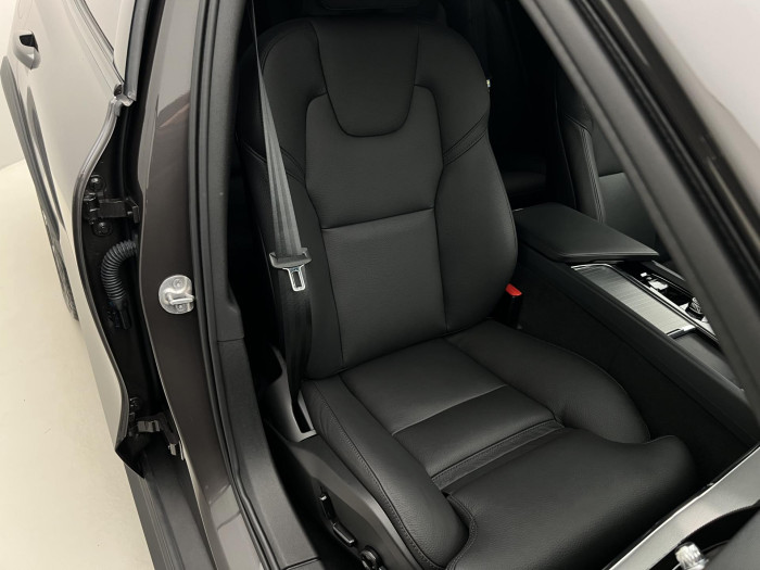 Volvo V60 CC B5 AWD PLUS BRIGHT AUT