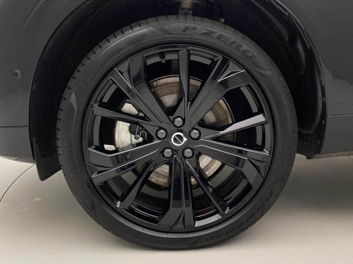 Volvo XC60 T6 AWD ULTRA DARK AUT CZ