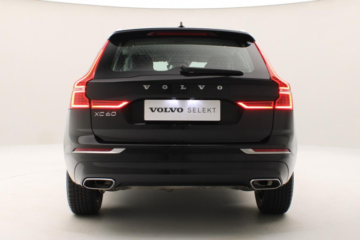 Volvo XC60 B4 INSCRIPTION AUT REZERVACE