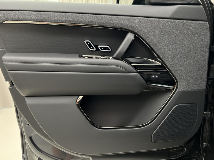 Land Rover Range Rover Sport D300 DYNAMIC HSE AWD Aut 3.0 d Dynamic